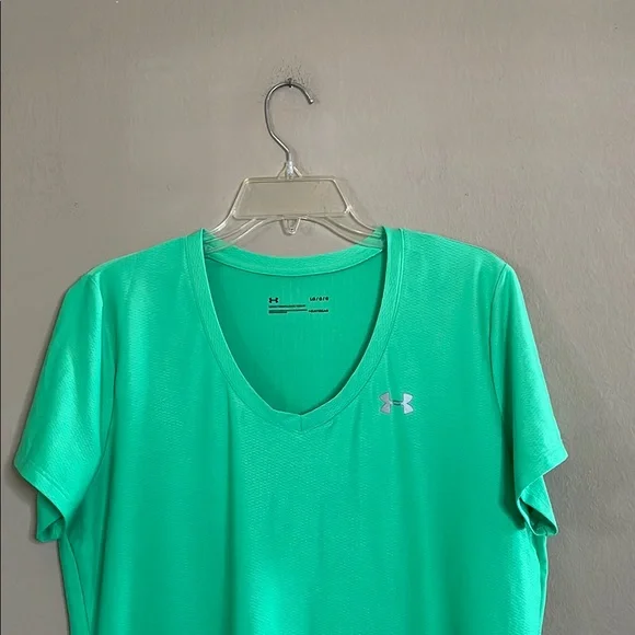 Under Armour Green Fitted Short Sleeve Tee - Picture 2 of 9